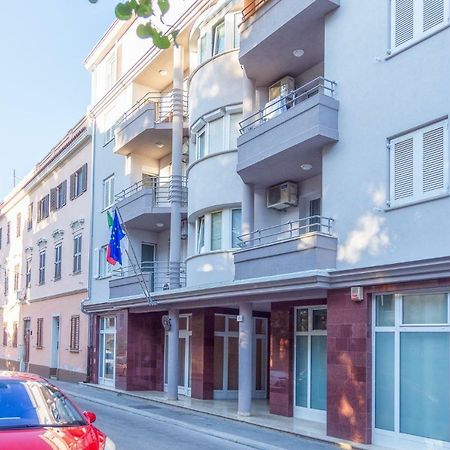 Apartment Monte Zaro Pula Ngoại thất bức ảnh